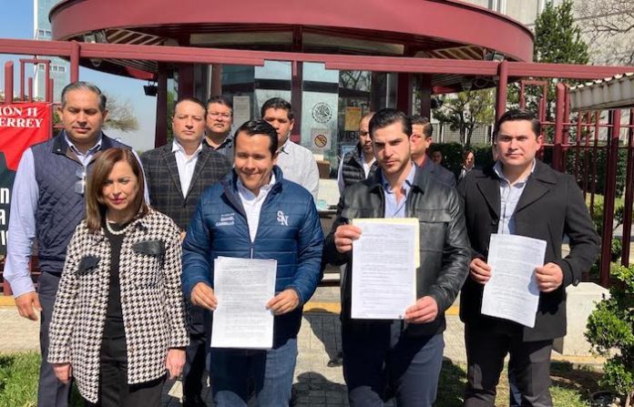 Buscan alcaldes del PRIAN ampararse contra embargos bancarios
