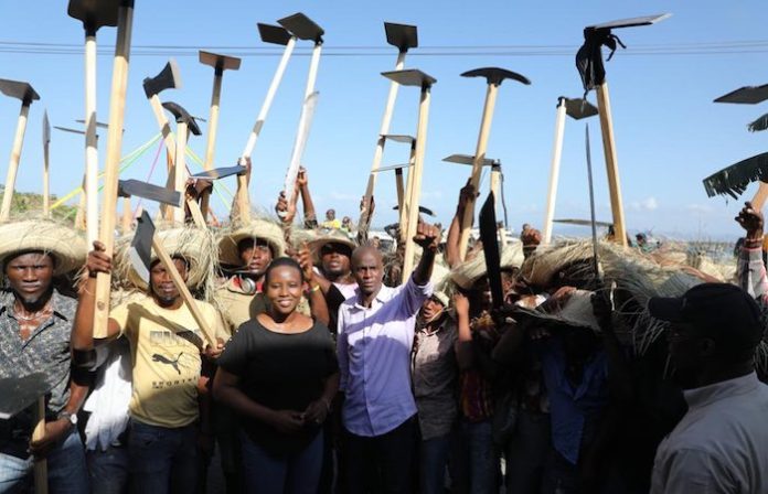 Juez envía a juicio a exprimera dama de Haití y otros 50 implicados en magnicidio de Moise