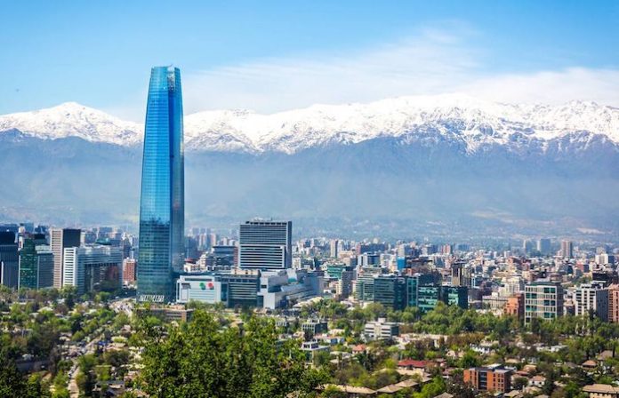 Actividad del comercio en Chile crece 0,7% interanual en mayo