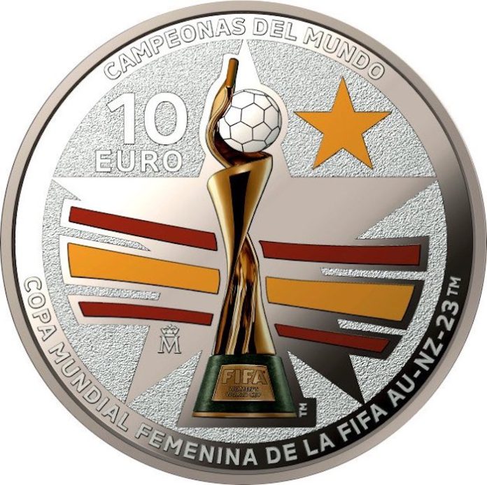 España presenta moneda de colección por ganar el Mundial de Fútbol Femenino