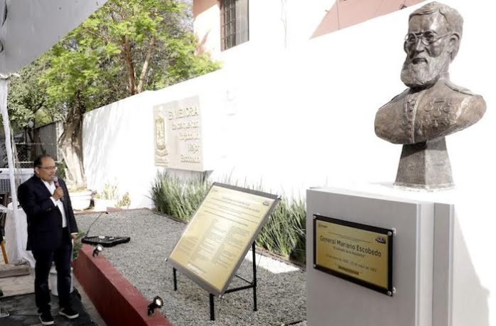 “No se puede servir a dos amos”: Mijes habla sobre su licencia como alcalde y el registro para su candidatura