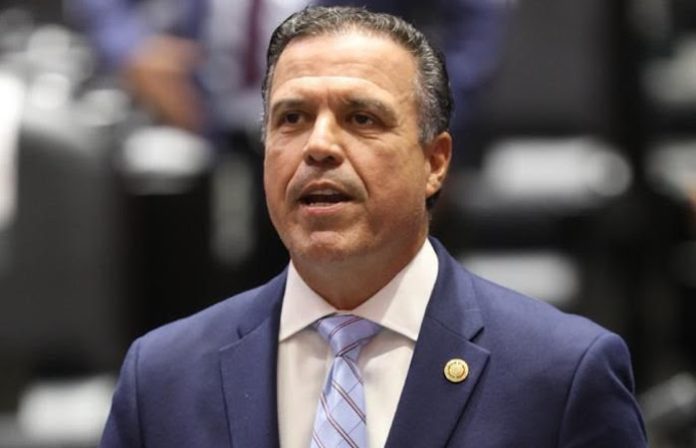 Urge Andrés Cantú estrategia integral de seguridad para reducir delitos contra transportistas en carreteras de NL