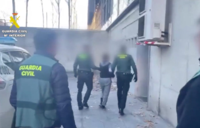 La Guardia Civil de España evita el matrimonio forzado de una menor de 12 años