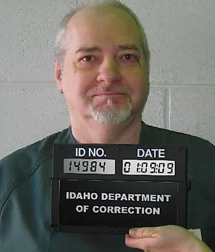 Falla ejecución por inyección letal en EU porque no se le halló la vena al condenado