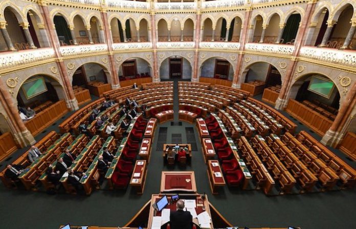 EU expresa decepción por bloqueo a votación sobre ingreso de Suecia a OTAN