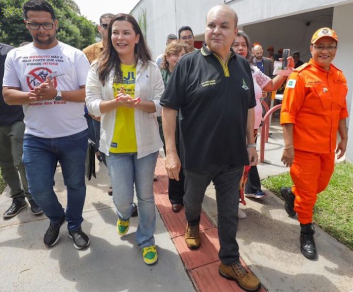 Brasilia inaugura el primer hospital de campaña de Brasil para enfermos de dengue