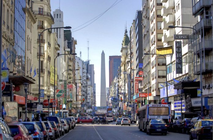 Construcción de Argentina cayó 3% en 2023 respecto al año anterior