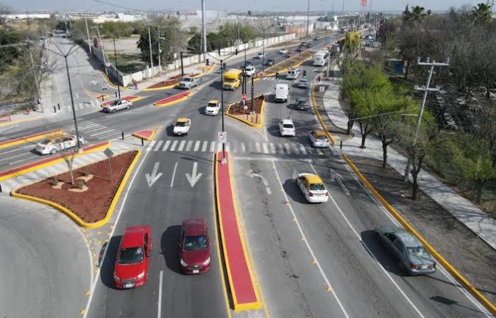 Juárez inaugura importante obra vial