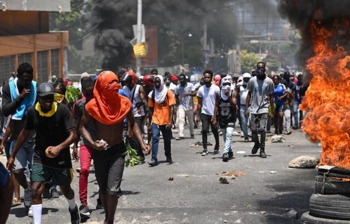 En Haití se vive cada minuto como si fuera el último