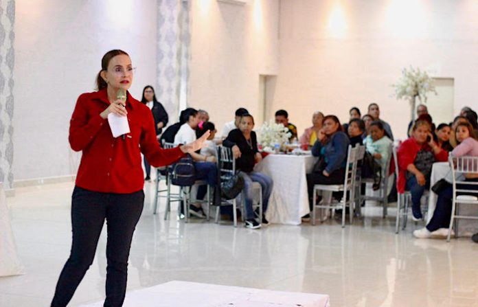 Dignificará Clara Luz a maestros y maestras