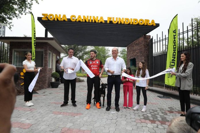 Abre zona canina en Parque Fundidora