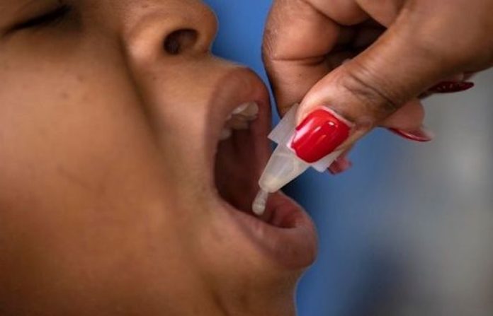 La OMS considera insuficiente producción de vacunas contra el cólera pese a epidemia