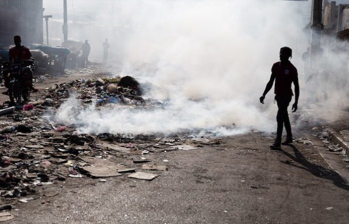 Cadáveres acribillados son abandonados en calles de comuna haitiana de Pétionville