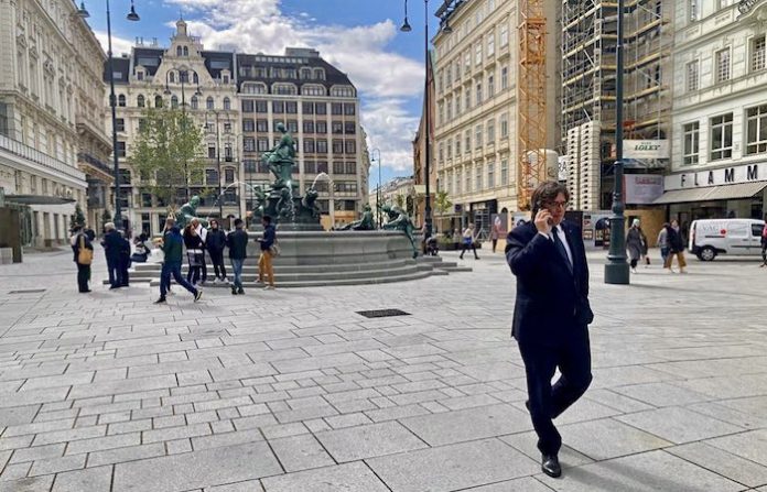 Puigdemont anuncia su candidatura a las elecciones en Cataluña