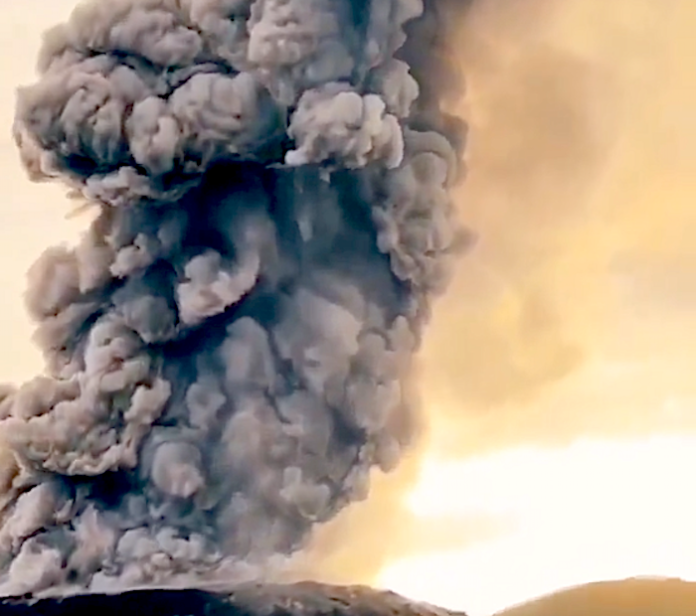 Estonia emite alerta por la llegada de la nube de azufre de volcán islandés