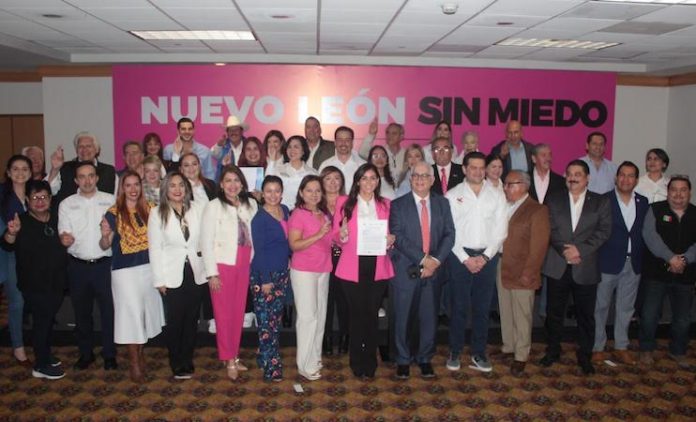 Firman candidatos a Senadores, Diputados federales y organizaciones civiles compromisos por México