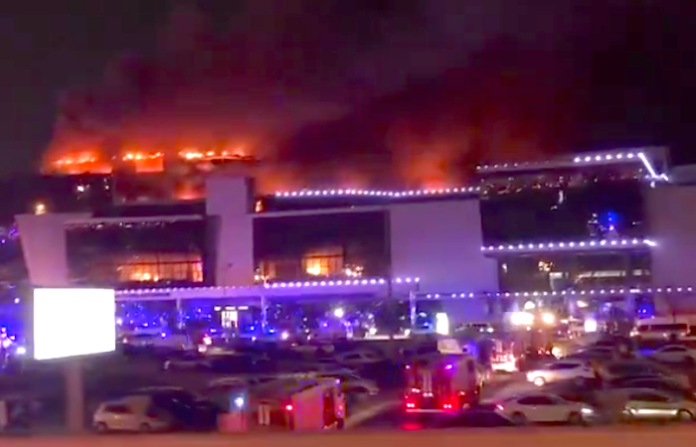 Los terroristas dispararon a quemarropa en la sala de conciertos rusa Crocus City Hall