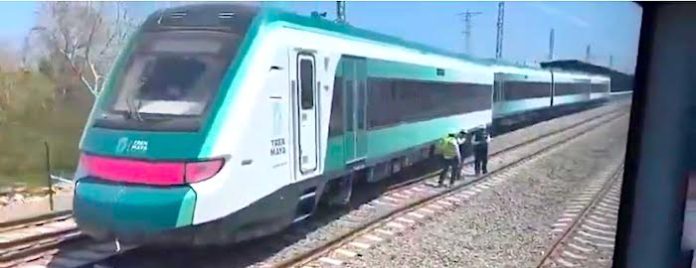 Video: Vagón del turístico Tren Maya se descarrila sin causar víctimas