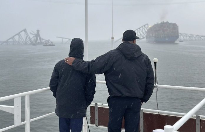 Dos mexicanos desaparecidos en EU tras el derrumbe de un puente en Baltimore