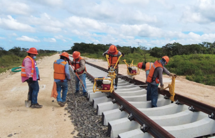 El desempleo baja en México y logra su mejor cifra en 10 meses