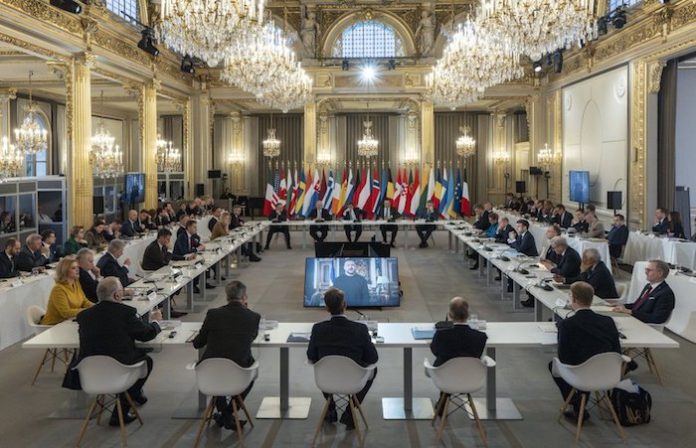 La idea de Macron de enviar tropas de la OTAN a Ucrania “lo hizo quedar como un tonto”