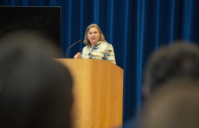 Subsecretaria de Estado estadounidense Nuland dimitirá en las próximas semanas