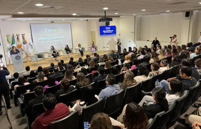 Exponen Mujeres Destacadas de NL retos y desafíos