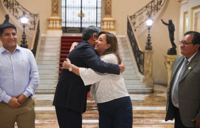 Caso ‘Rolexgate’: la división entre la sociedad peruana y las élites “se profundiza”