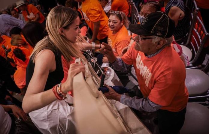 Se compromete Mariana apoyar a las personas con discapacidad