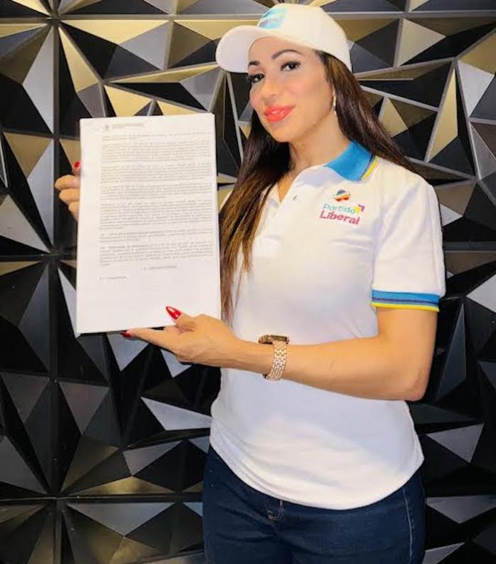 Aprueba IEEPCNL nombre de candidata transgénero del Partido Liberal