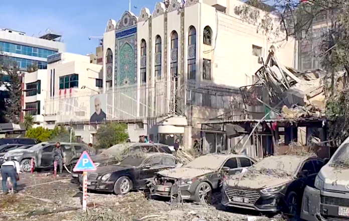 Al menos cinco muertos y 12 heridos por bombardeo israelí al consulado iraní en Damasco