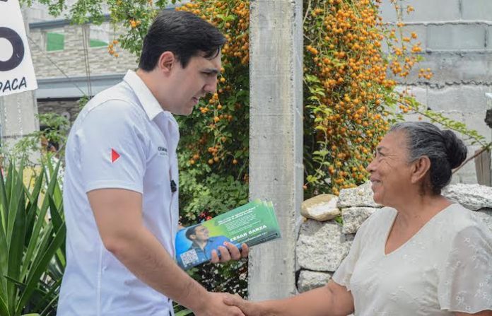César Garza Jr. inicia su recorrido por Apodaca; presentando los ejes que regirán su gobierno