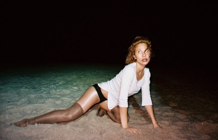 Tei Shi comparte su nuevo álbum: VALERIE