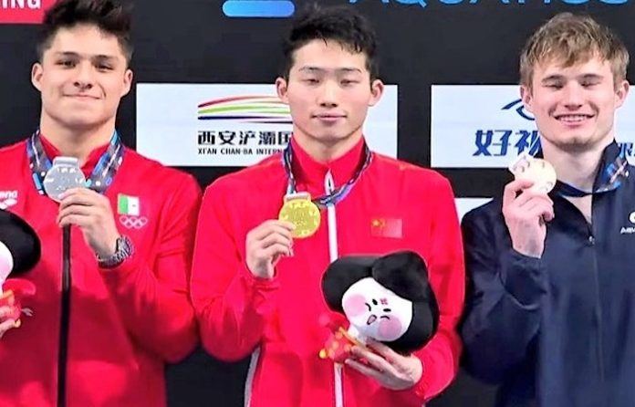 Osmar Olvera suma segunda medalla de plata en Súper Final de la Copa Mundial de Clavados en China