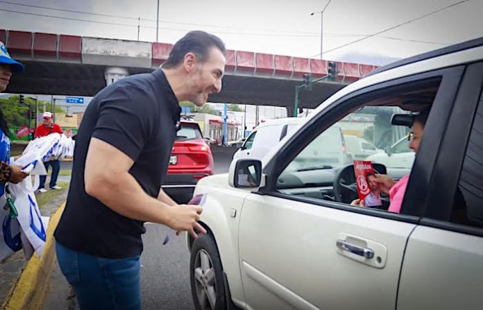 Proyecta Adrián de la Garza programa de Desarrollo Urbano para mejor movilidad