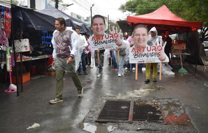 Arturo Benavides anuncia que dotará de un mejor drenaje pluvial a guadalupenses