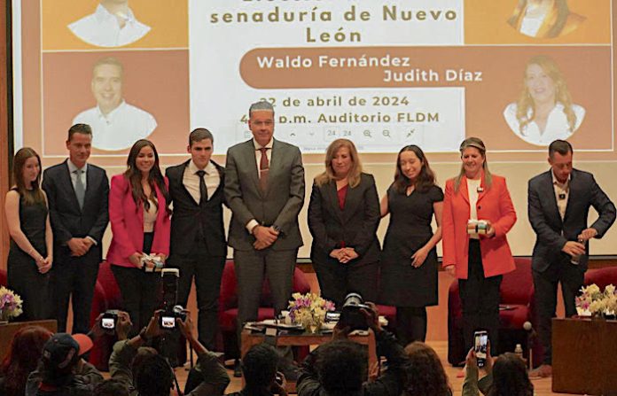 Waldo Fernández y Judith Díaz comparten propuestas con estudiantes de derecho