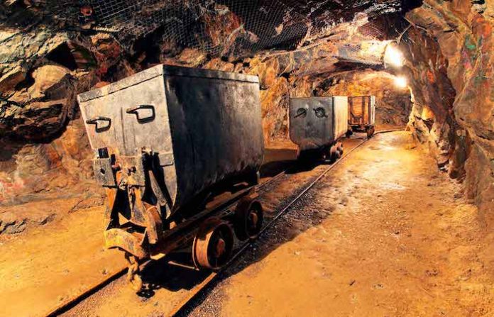 La India estudia desarrollar proyectos mineros en Bolivia, Chile y países africanos
