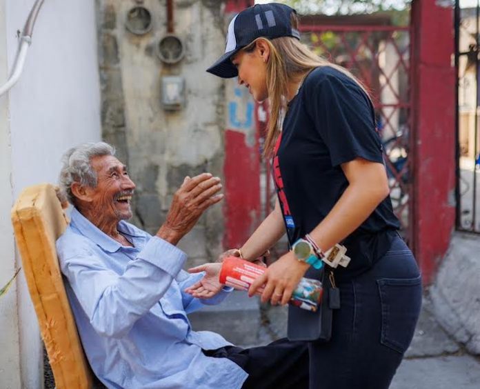 Por seguridad de los ciudadanos Lorena de la Garza gestionará el retiro de cableado en desuso en Monterrey