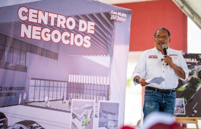 Andrés Mijes introduce plan para el desarrollo de negocios locales en Escobedo