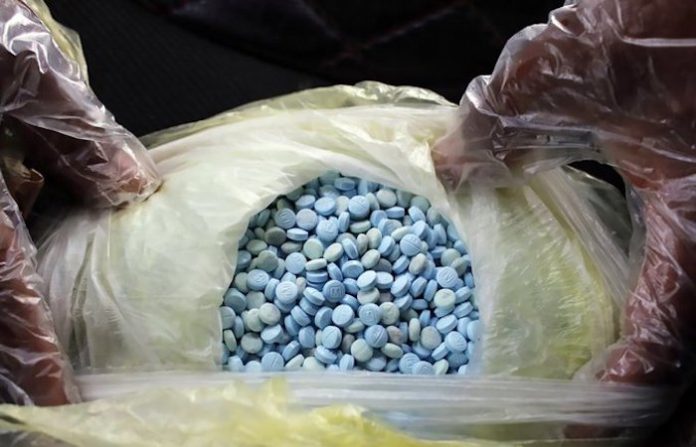 Propone Alejandro Domínguez penas de hasta 70 años para traficantes de fentanilo