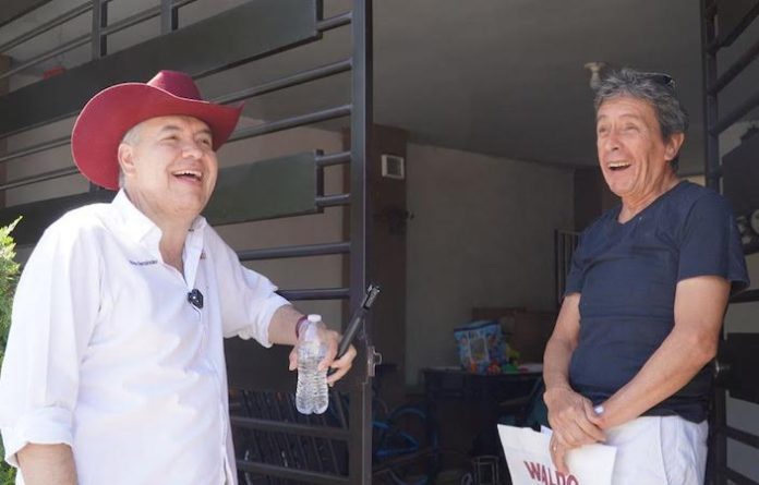 Waldo Fernández y Judith Díaz le apuestan al contacto cercano con la gente