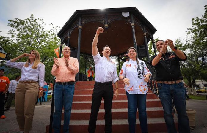 Recorren Martha Herrera y Luis Donaldo Colosio Riojas municipios del norte de NL