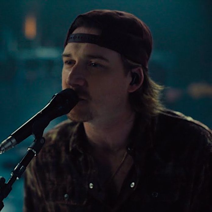 Fans de Morgan Wallen abuchean broma sobre Taylor Swift