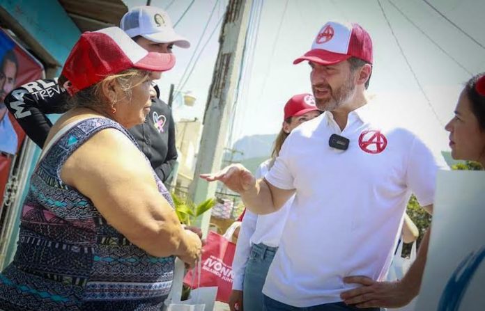 Llevará Adrián de la Garza videovigilancia y guardias auxiliares a colonias del norte y sur de la ciudad