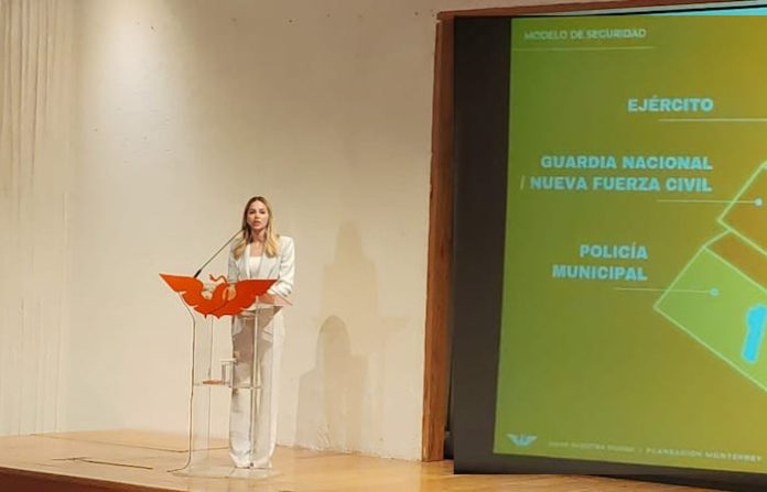 Realiza presentación Mariana Rodríguez enfocada a la seguridad