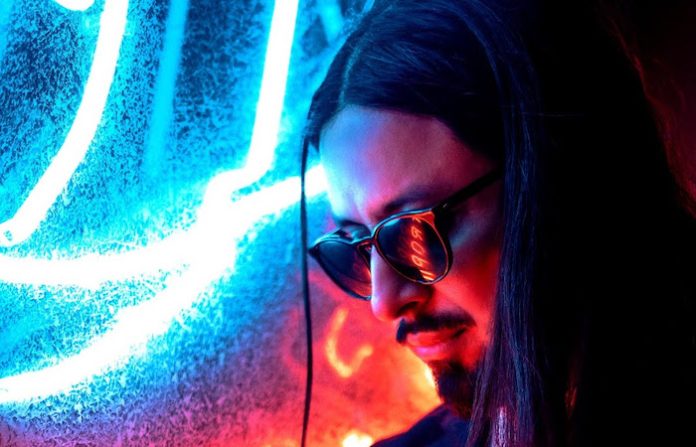 Louie Rubio hace una invitación a bailar y presenta Black & Blues