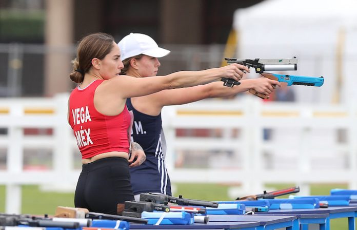 Catherine Oliver y Tamara Vega se quedan en semifinales de la Copa del Mundo de Pentatlón Moderno en Bulgaria