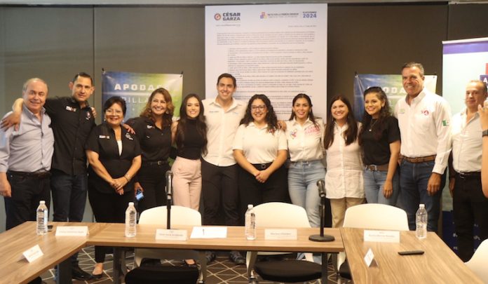 César Garza Arredondo firma el “Pacto por la Primera Infancia”