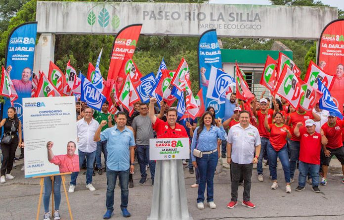 Firma José Luis Garza Ochoa el compromiso para engrandecer seis parques emblemáticos de Guadalupe